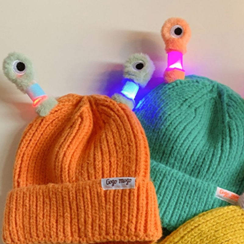 🔥2025 HOT SALE ✨️Winter Parent-Child Cute Glowing Little Monster Knit Hat